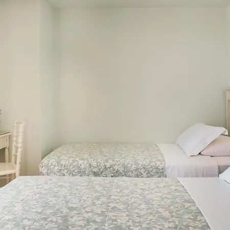 Petri Villa Trapezaki (Kefalonia)