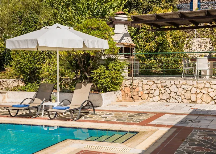 Petri Trapezaki (Kefalonia)